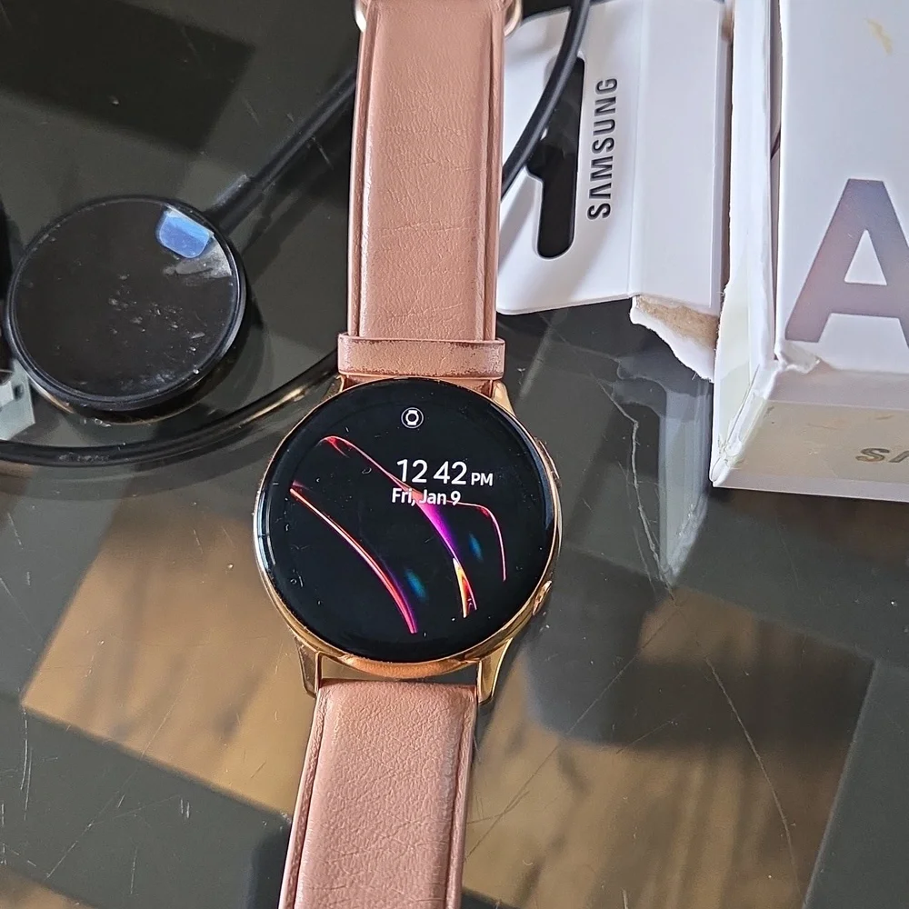 Samsung Galaxy Smart Watch Active 2 - Rose Gold In The Original Box